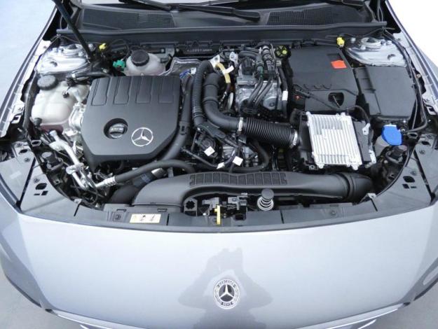 MERCEDES-BENZ Classe A 250 e AMG Line  