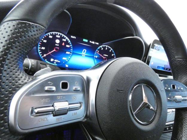 MERCEDES-BENZ GLC SUV GLC 300de 4MATIC SUV AMG Line  GLC 300de 4MATIC SUV AMG Line