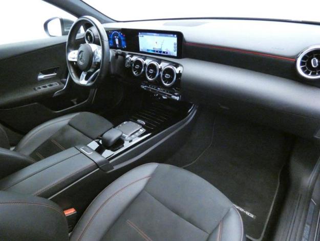 MERCEDES-BENZ Classe A 180 AMG Line  