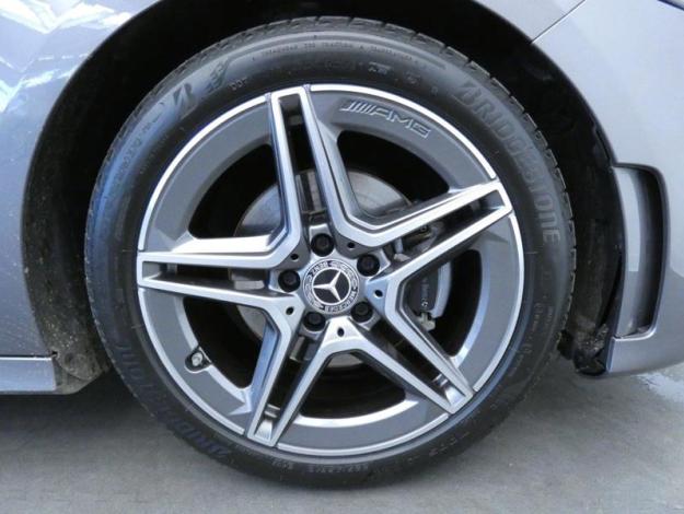 MERCEDES-BENZ Classe A 180 AMG Line  