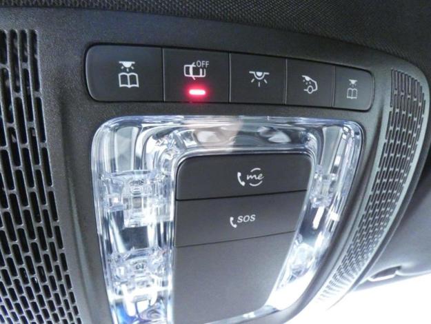 MERCEDES-BENZ Classe A 180 AMG Line  
