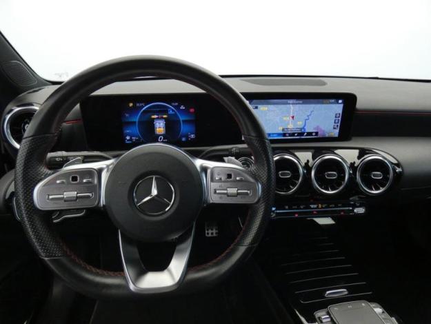 MERCEDES-BENZ Classe A 180 AMG Line  