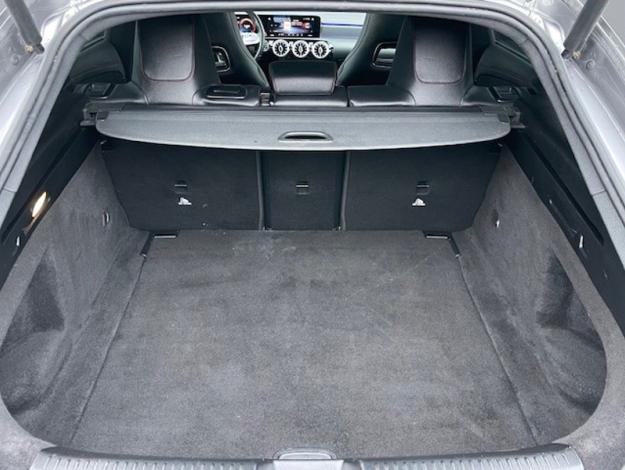MERCEDES-BENZ CLA 180 d Shooting Brake AMG Line AMG Line 