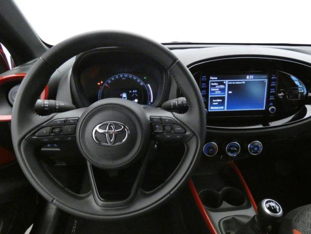 TOYOTA Aygo X 1.0 VVT-i 72 Design  AYGO X 72 CH BVM5 DESIGN MY23