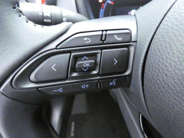 TOYOTA Aygo X 1.0 VVT-i 72 Design  AYGO X 72 CH BVM5 DESIGN MY23