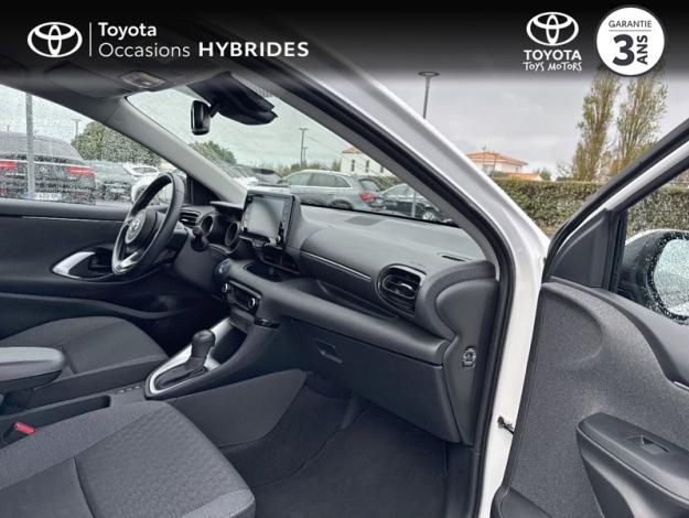 TOYOTA Yaris Hybrid Design Pack 