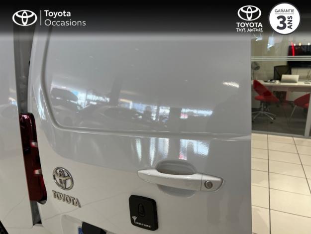 TOYOTA Proace City 1.5 MEDIUM 100 D-4D BUSINESS  PROACE CITY 1.5 D 4D 100 BVM6 BUSI 650 LOOK RC23 P