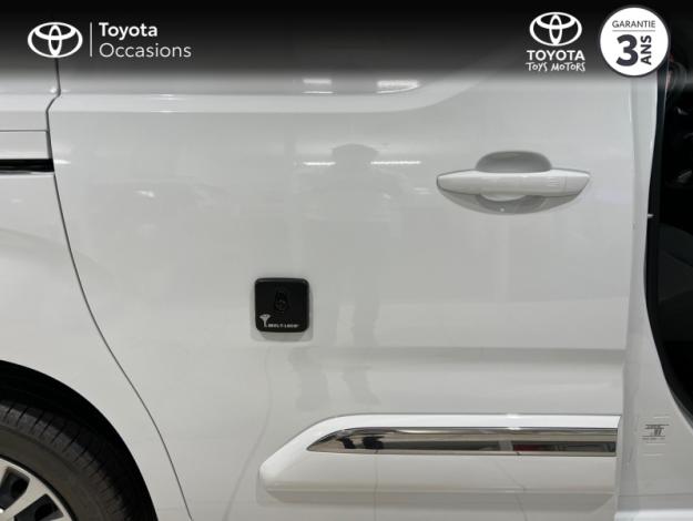 TOYOTA Proace City 1.5 MEDIUM 100 D-4D BUSINESS  PROACE CITY 1.5 D 4D 100 BVM6 BUSI 650 LOOK RC23 P