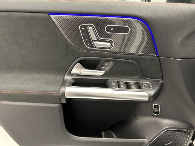 MERCEDES-BENZ GLA GLA 200 d AMG Line  GLA 200 d AMG Line