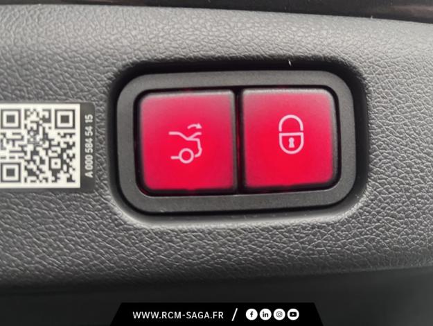 MERCEDES-BENZ Classe E Berline Classe E 220 d AMG Line Berline  