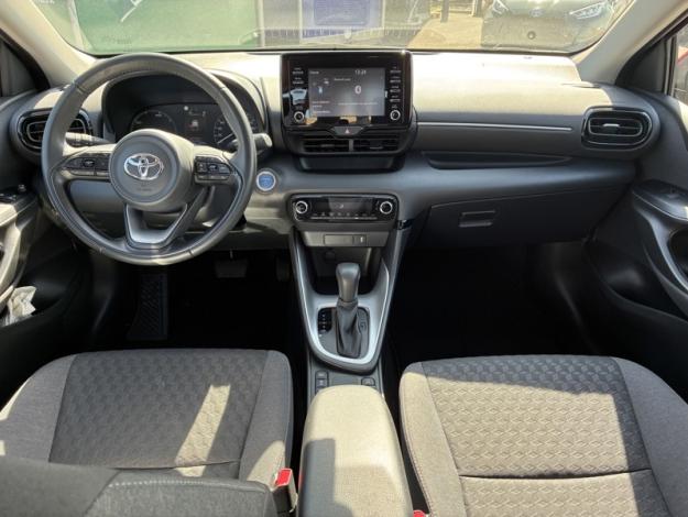 TOYOTA Yaris 116h Dynamic  