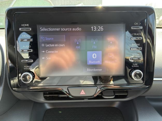 TOYOTA Yaris 116h Dynamic  
