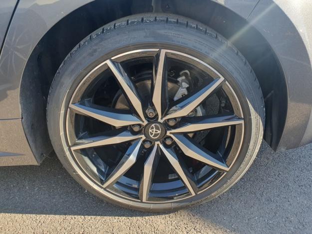 TOYOTA Corolla 140h GR Sport   