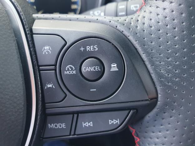 TOYOTA Corolla 140h GR Sport   