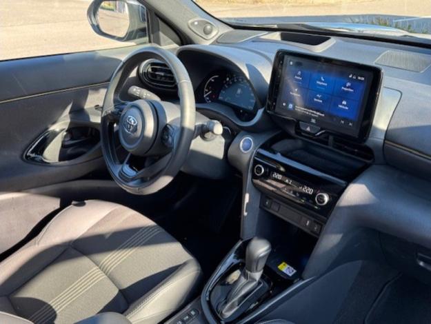 TOYOTA Yaris Cross 116h 2WD Trail Tech MY22 Marchepied  