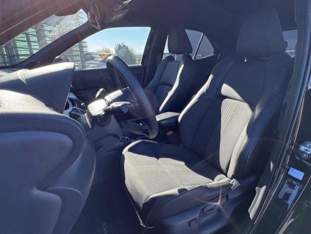 TOYOTA Yaris Cross 116h 2WD Trail Tech MY22 Marchepied  
