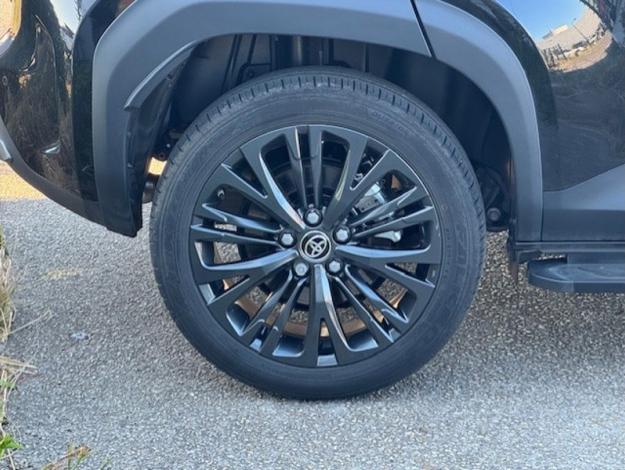 TOYOTA Yaris Cross 116h 2WD Trail Tech MY22 Marchepied  