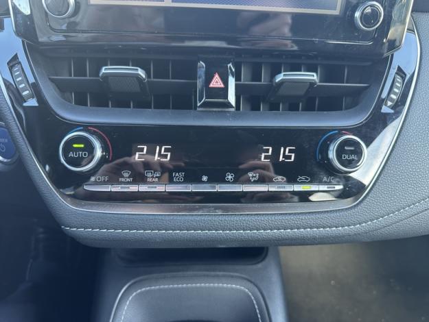 TOYOTA Corolla Hybride 122h Design  