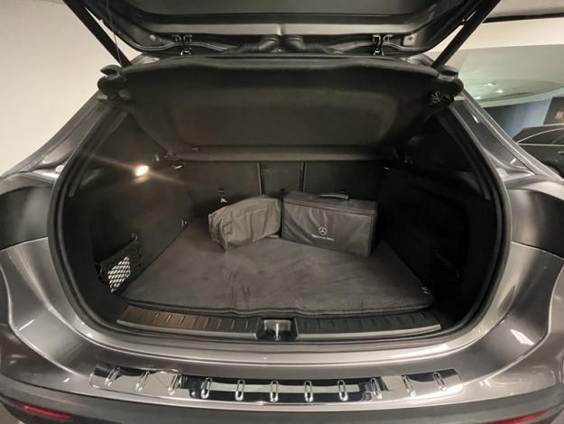 MERCEDES-BENZ EQA 250 Limited Edition  