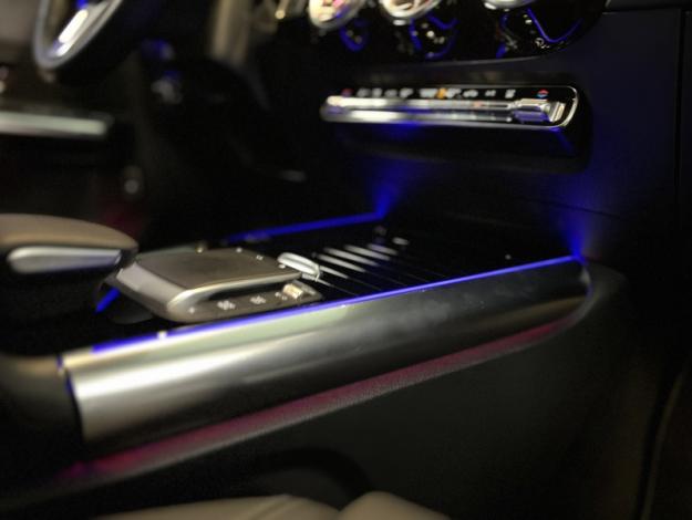 MERCEDES-BENZ EQA 250 Limited Edition  