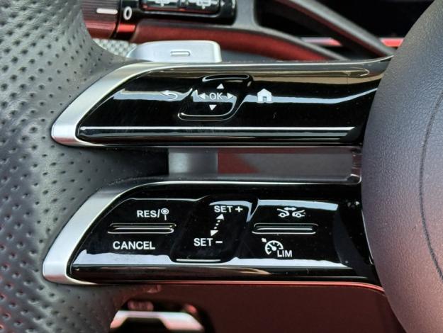 MERCEDES-BENZ GLC 400 e 4MATIC AMG Line  
