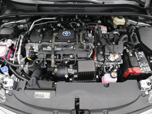 TOYOTA Corolla Hybride 140h Design  COROLLA 1.8L 140 CH DESIGN CONFORT .
