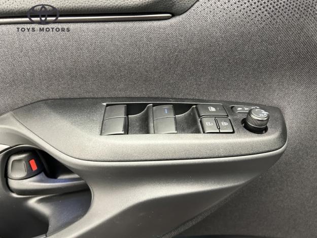 TOYOTA Yaris Cross Hybrid 2WD GR Sport  1.5 116 ch 