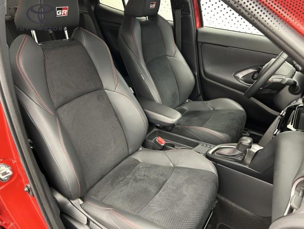 TOYOTA Yaris Cross Hybrid 2WD GR Sport  1.5 116 ch 