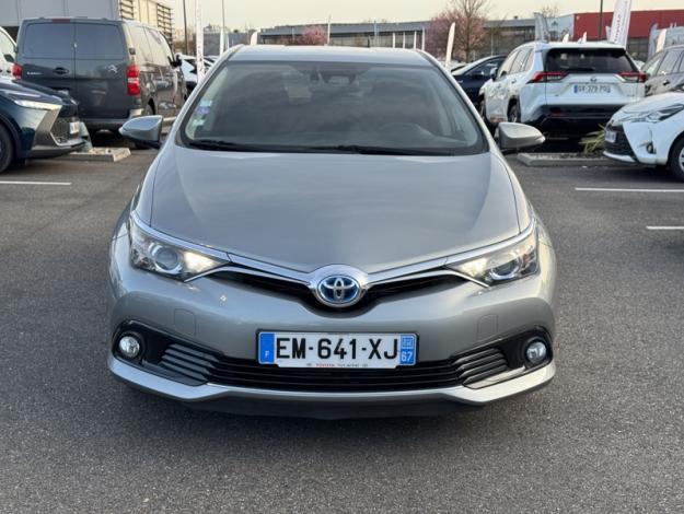 TOYOTA Auris Hybrid Design Edition  