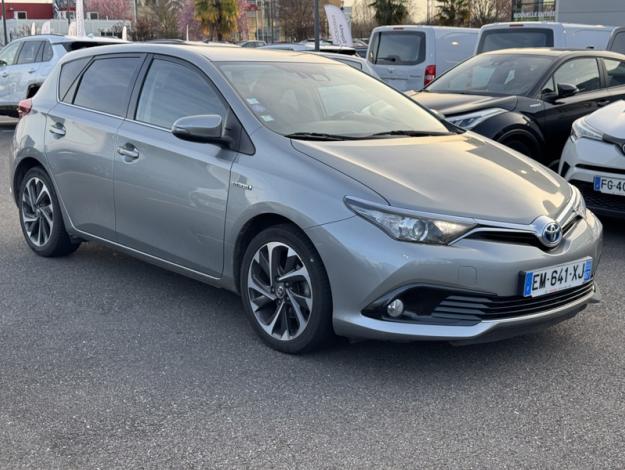 TOYOTA Auris Hybrid Design Edition  