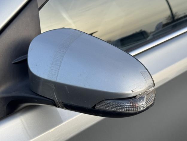 TOYOTA Auris Hybrid Design Edition  