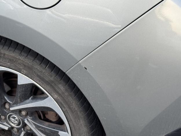 TOYOTA Auris Hybrid Design Edition  