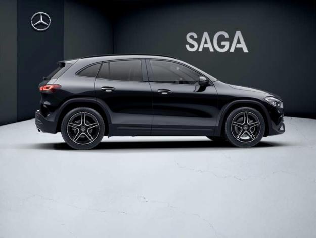 MERCEDES-BENZ GLA 200 d AMG Line  
