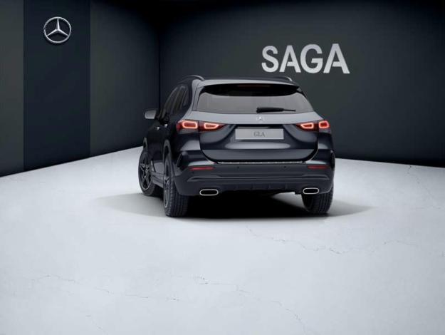 MERCEDES-BENZ GLA 200 d AMG Line  