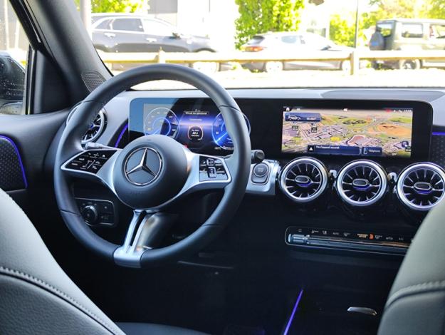 MERCEDES-BENZ EQB 250+ Business Line  EQB 250+ Business Line