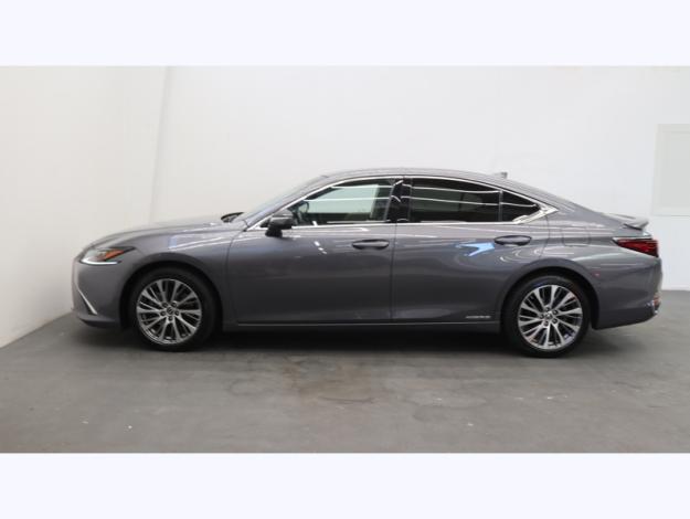 LEXUS ES 300H LUXE MY20  