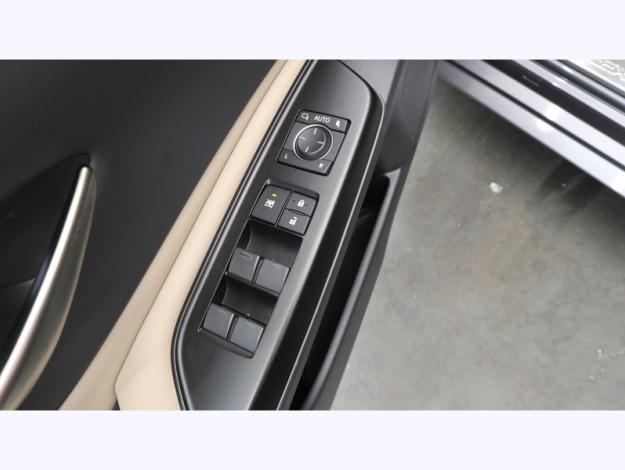 LEXUS ES 300H LUXE MY20  