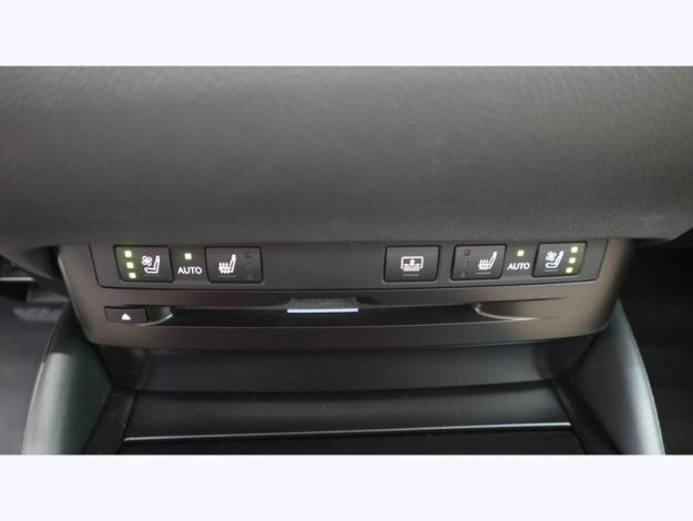 LEXUS ES 300H LUXE MY20  