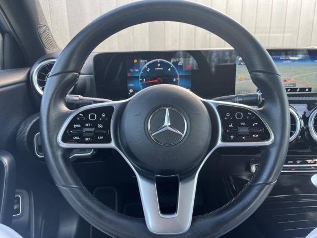 MERCEDES-BENZ Classe A 180 d Berline Business Line  Classe A 180 d Berline Business Line