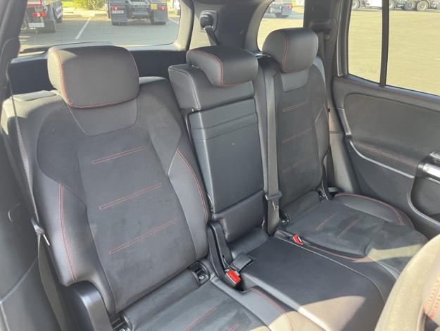 MERCEDES-BENZ GLB 200 d AMG Line  GLB 200 d AMG Line