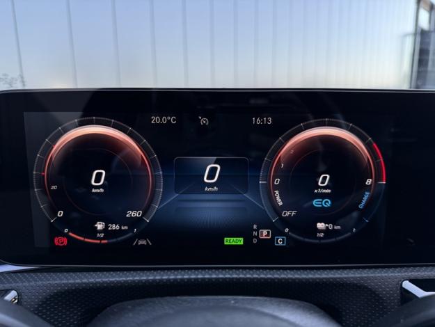 MERCEDES-BENZ Classe A 250 e AMG Line  
