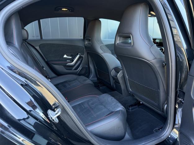 MERCEDES-BENZ Classe A 180 d AMG Line  