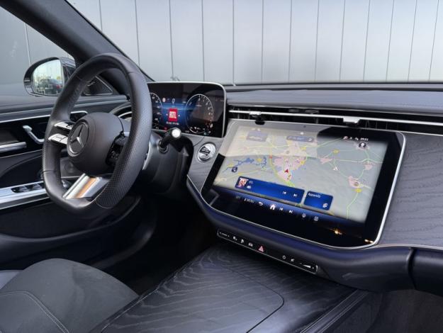 MERCEDES-BENZ Classe E Berline Classe E 300 de AMG Line Berline  