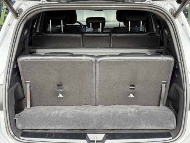 MERCEDES-BENZ GLB 200 d Progressive Line  