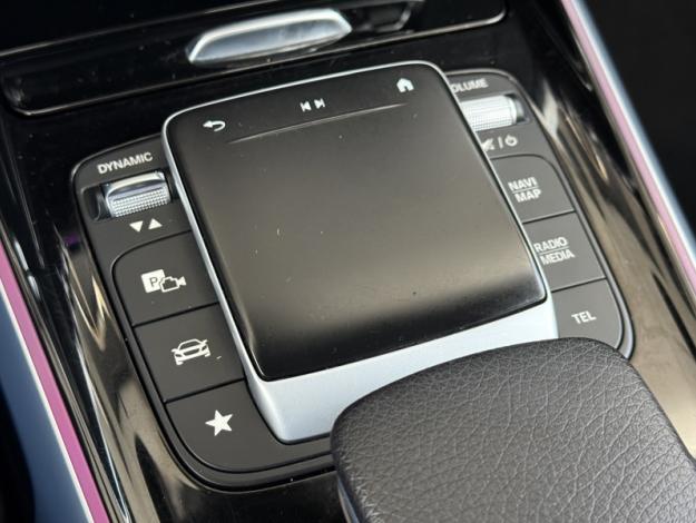 MERCEDES-BENZ GLB 200 d Progressive Line  