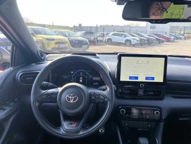 TOYOTA Yaris Hybride Hybride 130h GR SPORT  YARIS HYBRIDE 130H GR SPORT