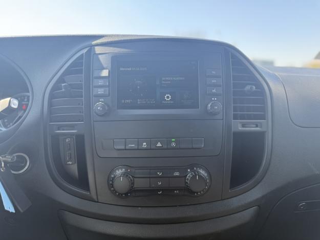 MERCEDES-BENZ Vito 114 CDI Fourgon Long  VITO 114 CDI Fourgon Long FIRST