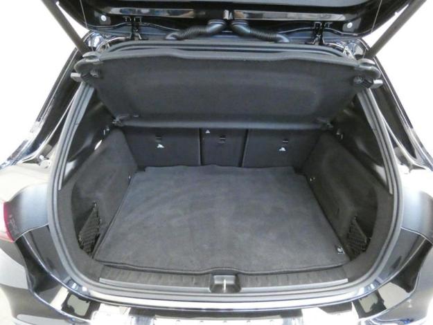 MERCEDES-BENZ GLA 220 d 4MATIC AMG Line AMG Line 