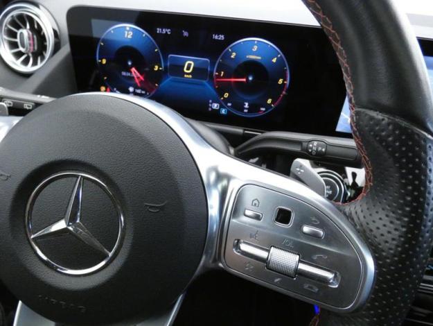 MERCEDES-BENZ GLA 220 d 4MATIC AMG Line AMG Line 