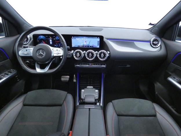 MERCEDES-BENZ GLA 220 d 4MATIC AMG Line AMG Line 